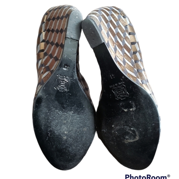HP. PIERRE Hardy Geometric Pattern Wedge Heels - Picture 5 of 12